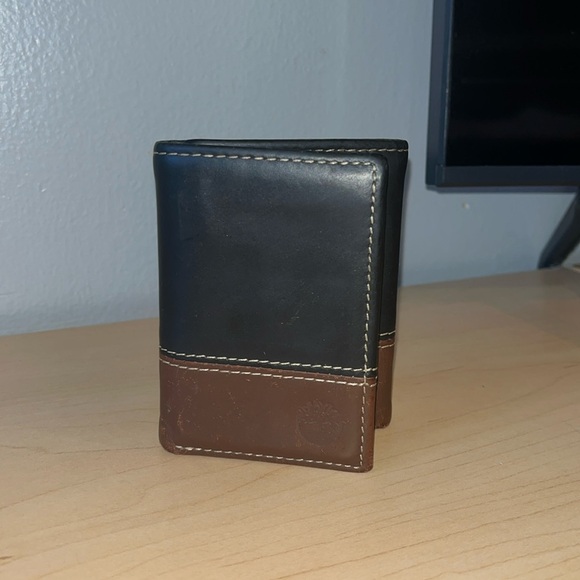 HP Timberland 3 Fold Men Brown Leather Wallet - Picture 2 of 4